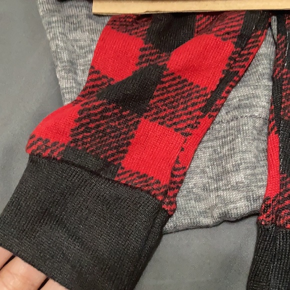 Toddler “Believe” Holiday Pajama 2 Piece Set Size 2T - Picture 7 of 7